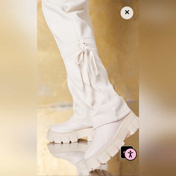 PrettyLittleThing Shape Tie Ankle Joggers - Cream, Sz: 14 - Picture 3 of 6